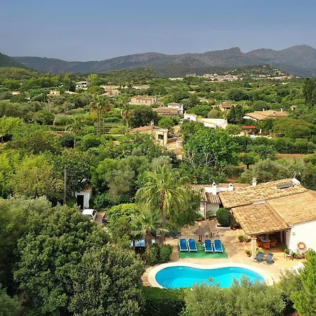 Villa Font Campo - Mar , Lovely With Heated Pool Pollença