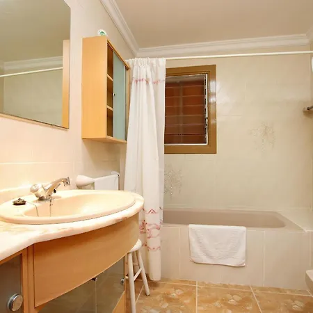 Font Campo - Mar , Lovely With Heated Pool Вилла *